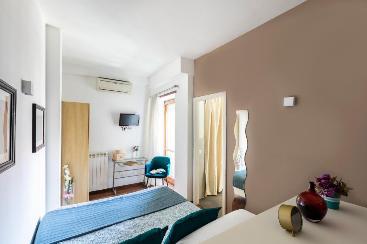 Momo Central Rome 3 외부 사진